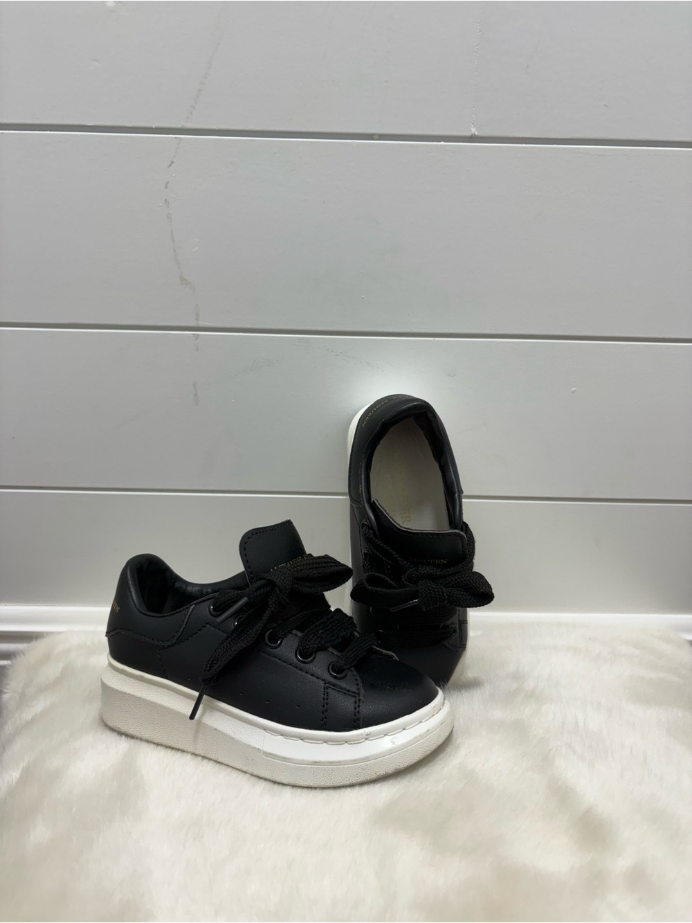 Alexander McQueen Black Kids Sneakers with White Platform Sole